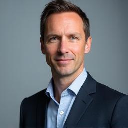 Professional portrait of Marc Dubois, Digital Storytelling Specialist