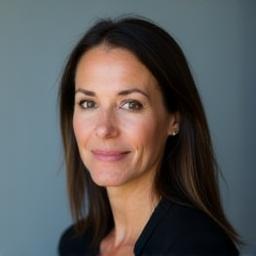 Professional portrait of Sophia Rossi, Media Ethics Consultant